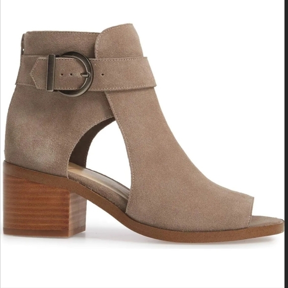 NEW Sole Society Tracy Block Heel Sandal Bootie - Picture 1 of 7